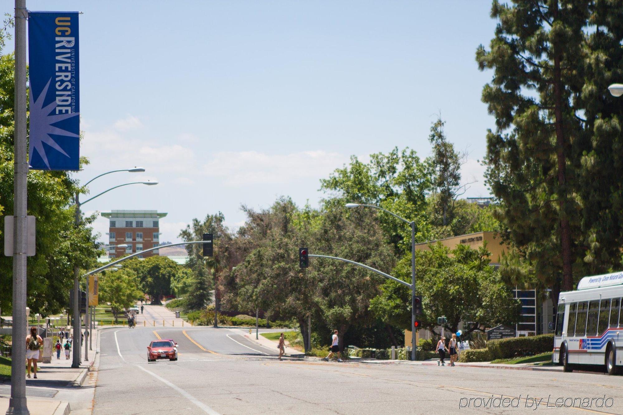 Courtyard By Marriott Riverside Ucr/Moreno Valley Area Exterior foto